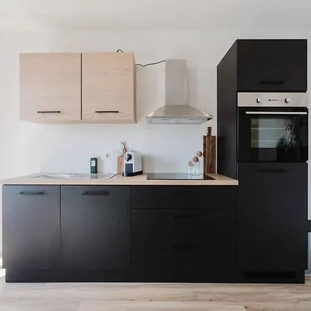 아파트 2 Bedroom Penthouse Loft - Whirlpool - Terrasse - Wifi - Zentral - Kueche - Kaffee - Parkhaus