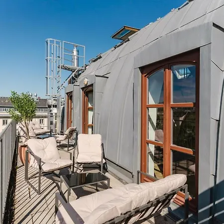 2 Bedroom Penthouse Loft - Whirlpool - Terrasse - Wifi - Zentral - Kueche - Kaffee - Parkhaus Apartment Wiesbaden