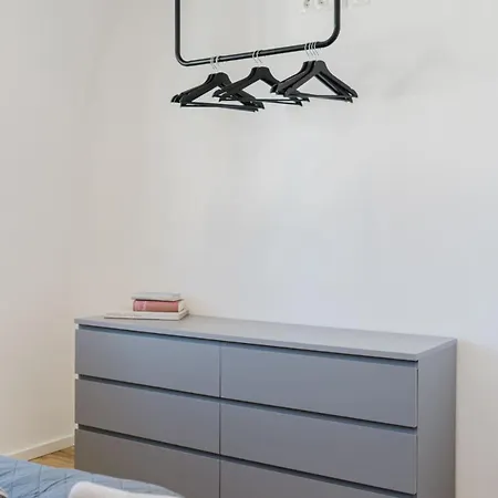 Apartment 2 Bedroom Penthouse Loft - Whirlpool - Terrasse - Wifi - Zentral - Kueche - Kaffee - Parkhaus Wiesbaden