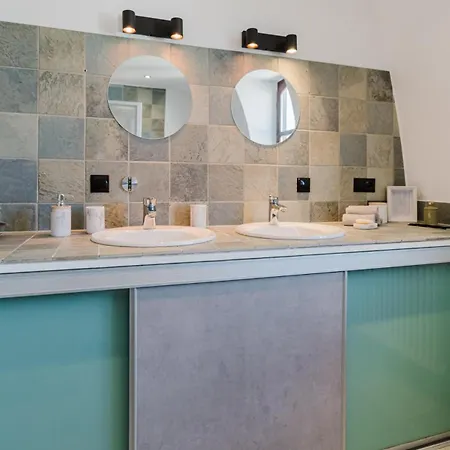 2 Bedroom Penthouse Loft - Whirlpool - Terrasse - Wifi - Zentral - Kueche - Kaffee - Parkhaus * Wiesbaden